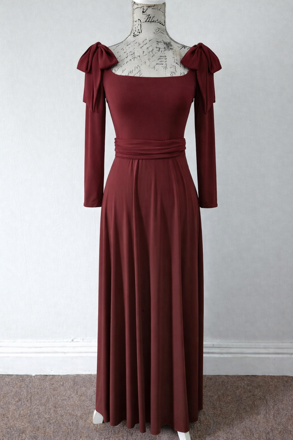 Nerisa Dress